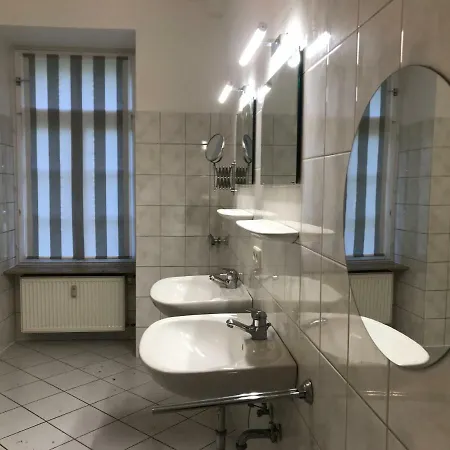 Apartament Elegantes Gaesteapartment Verano In Schloss Und Hofgut Langenzell Wiesenbach